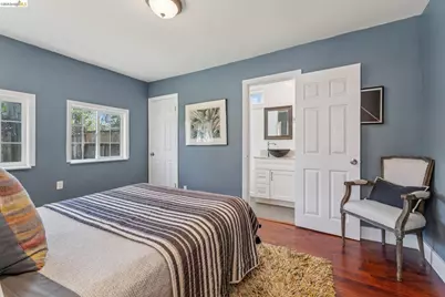 2960 106th Ave, Oakland, CA 94605 - Photo 29