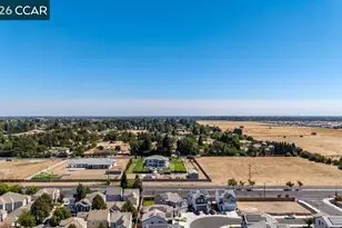 8837 J Sheehan St, Elk Grove, CA 95624 - Photo 81