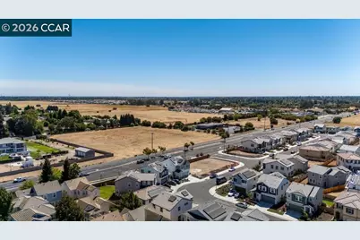 8837 J Sheehan St, Elk Grove, CA 95624 - Photo 77
