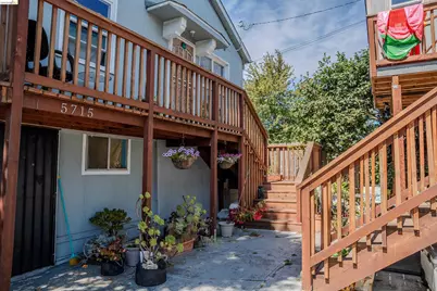 5719 Shattuck Ave, Oakland, CA 94609 - Photo 9