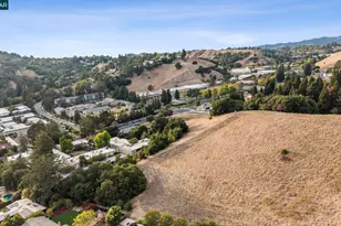 651 Moraga Rd, Moraga, CA 94556 - Photo 39