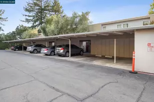 651 Moraga Rd, Moraga, CA 94556 - Photo 33