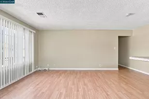 2118 Peppertree Way, Antioch, CA 94509 - Photo 9
