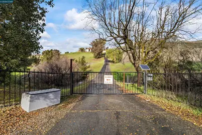 12200 Tesla Rd, Livermore, CA 94550 - Photo 3