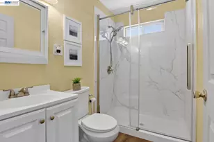 249 Makin Rd, Oakland, CA 94603 - Photo 21
