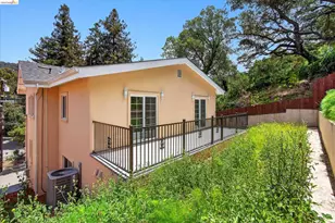 6105 Oakdale Ave, Oakland, CA 94605 - Photo 35