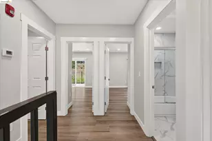 6105 Oakdale Ave, Oakland, CA 94605 - Photo 11