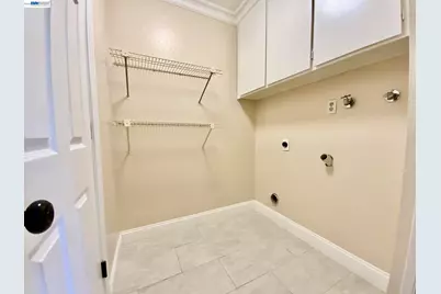 92 Hemlock Ln, Milpitas, CA 95035 - Photo 17