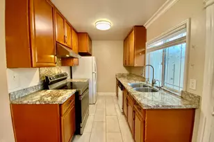 92 Hemlock Ln, Milpitas, CA 95035 - Photo 7