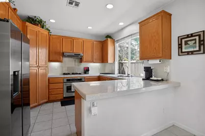 1221 Andrea Way, Vallejo, CA 94591 - Photo 7