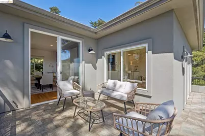 6153 Girvin Drive, Oakland, CA 94611 - Photo 25