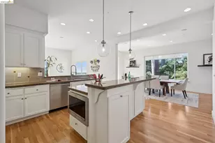 6153 Girvin Dr, Oakland, CA 94611 - Photo 15