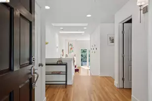 6153 Girvin Dr, Oakland, CA 94611 - Photo 3