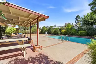 1064 Batavia Ave, Livermore, CA 94550 - Photo 29