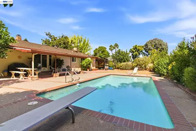 1064 Batavia Avenue, Livermore, CA 94550 - Photo 31