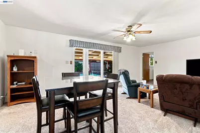 1064 Batavia Avenue, Livermore, CA 94550 - Photo 15