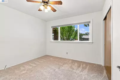 1064 Batavia Avenue, Livermore, CA 94550 - Photo 17