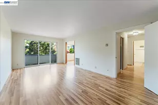 3768 Harrison St, Oakland, CA 94611 - Photo 9