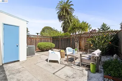3287 Briggs Ave, Alameda, CA 94501 - Photo 33