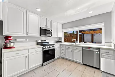 35845 Tozier St., Newark, CA 94560 - Photo 11