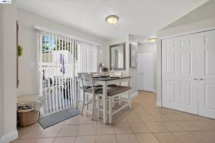 237 Del Loma Ct, Fairfield, CA 94533 - Photo 5