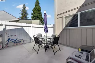 237 Del Loma Ct, Fairfield, CA 94533 - Photo 17