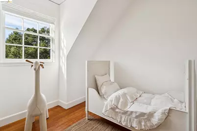 6200 Aspinwall Rd, Oakland, CA 94611 - Photo 23