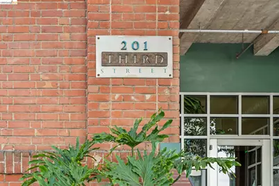 201 3rd Street #204, Oakland, CA 94607 - Photo 33