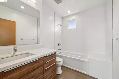 3235 B Louise St, Oakland, CA 94608 - Photo 41