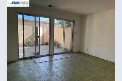 3204 Fiji Ln, Alameda, CA 94502 - Photo 5