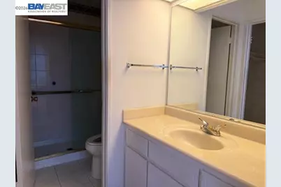 3204 Fiji Ln, Alameda, CA 94502 - Photo 7