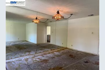 3204 Fiji Ln, Alameda, CA 94502 - Photo 3