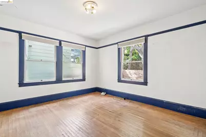 2605 Hilgard Ave, Berkeley, CA 94709 - Photo 33