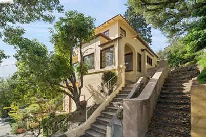 2605 Hilgard Ave, Berkeley, CA 94709 - Photo 3