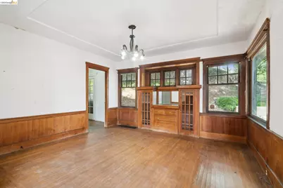 2605 Hilgard Ave, Berkeley, CA 94709 - Photo 25