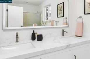 933 Brink Ct, Concord, CA 94518 - Photo 25
