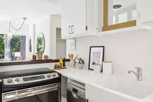 3751 Harrison St, Oakland, CA 94611 - Photo 15