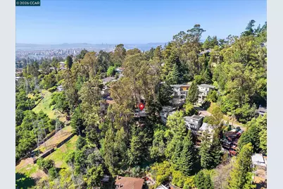 5924 Balboa Dr, Oakland, CA 94611 - Photo 41