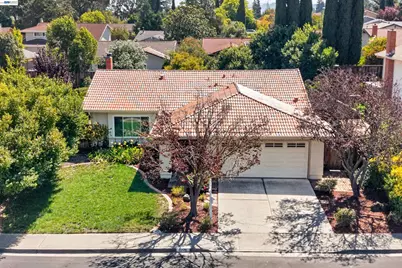 7776 Knollbrook Dr, Pleasanton, CA 94588 - Photo 39