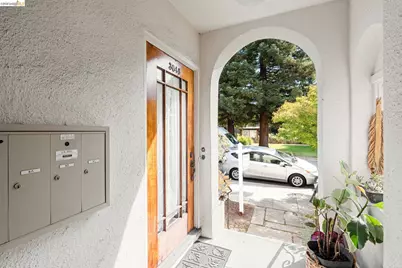 3048 Halcyon Ct, Berkeley, CA 94705 - Photo 11