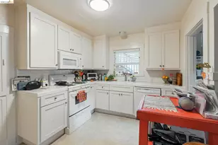 3048 Halcyon Ct, Berkeley, CA 94705 - Photo 15