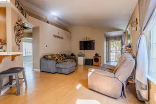 930 Elk Run Terrace, Brentwood, CA 94513 - Photo 5