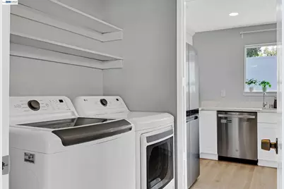 3424 Pisces Dr, San Jose, CA 95111 - Photo 13