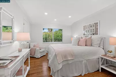 26 Ravenhill Ln, Moraga, CA 94556 - Photo 41