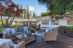 26 Ravenhill Ln, Moraga, CA 94556 - Photo 23