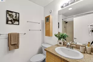88 Bush St, San Jose, CA 95126 - Photo 13