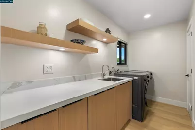 161 Wiget Ln, Walnut Creek, CA 94598 - Photo 21