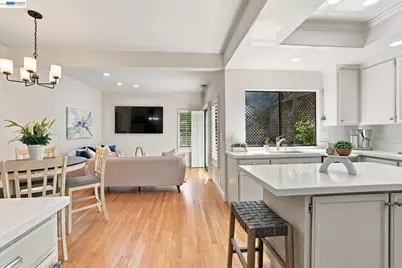 1655 Geary Rd #21, Walnut Creek, CA 94597 - Photo 15