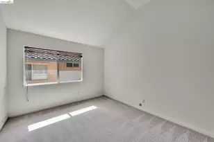 4437 Rock Island Dr, Antioch, CA 94509 - Photo 19