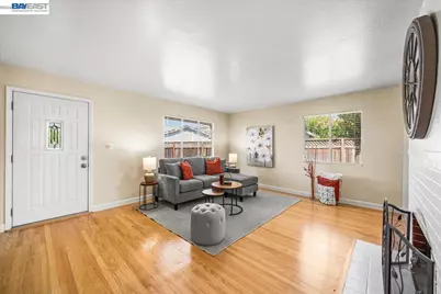 40152 Margery Ct, Fremont, CA 94538 - Photo 5